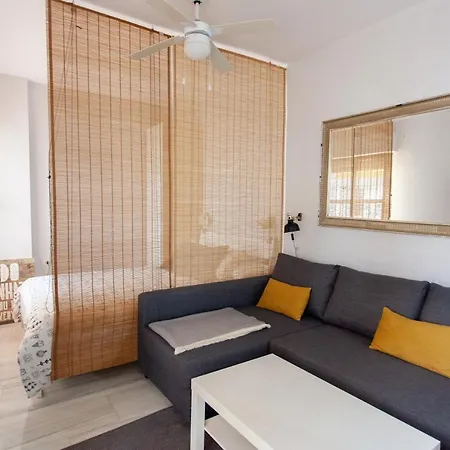 Pikis Apartment Center 1 Sevilla Buitenkant foto