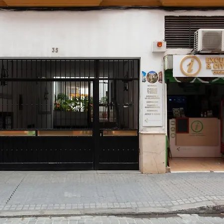 Pikis Apartment Center 1 Sevilla Buitenkant foto