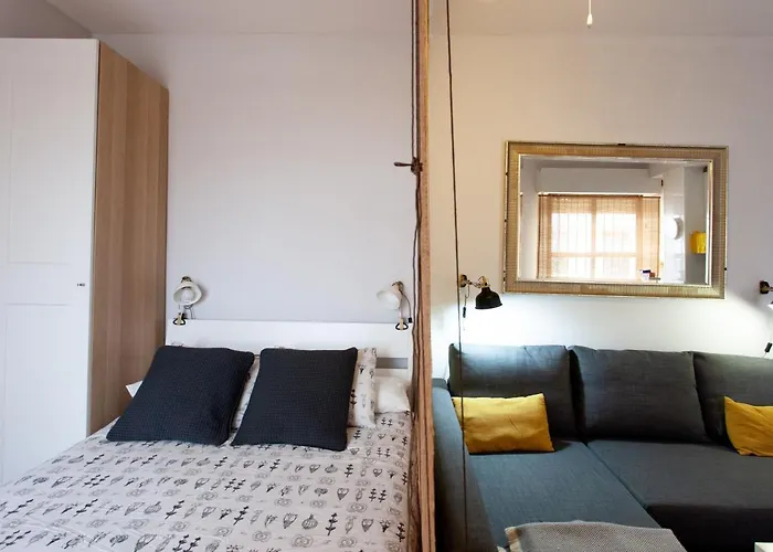Pikis Apartment Center 1