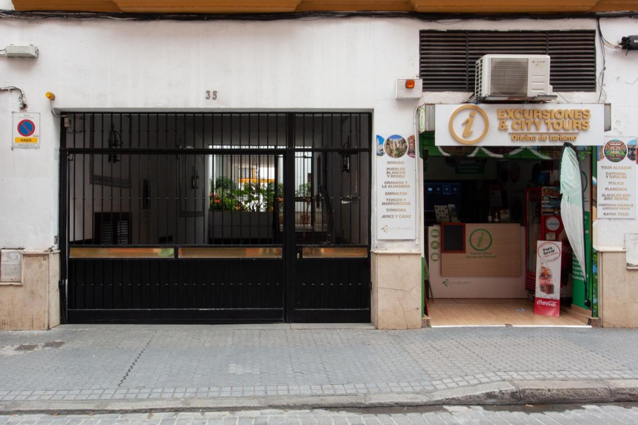 Pikis Center 1 Apartment Sevilla